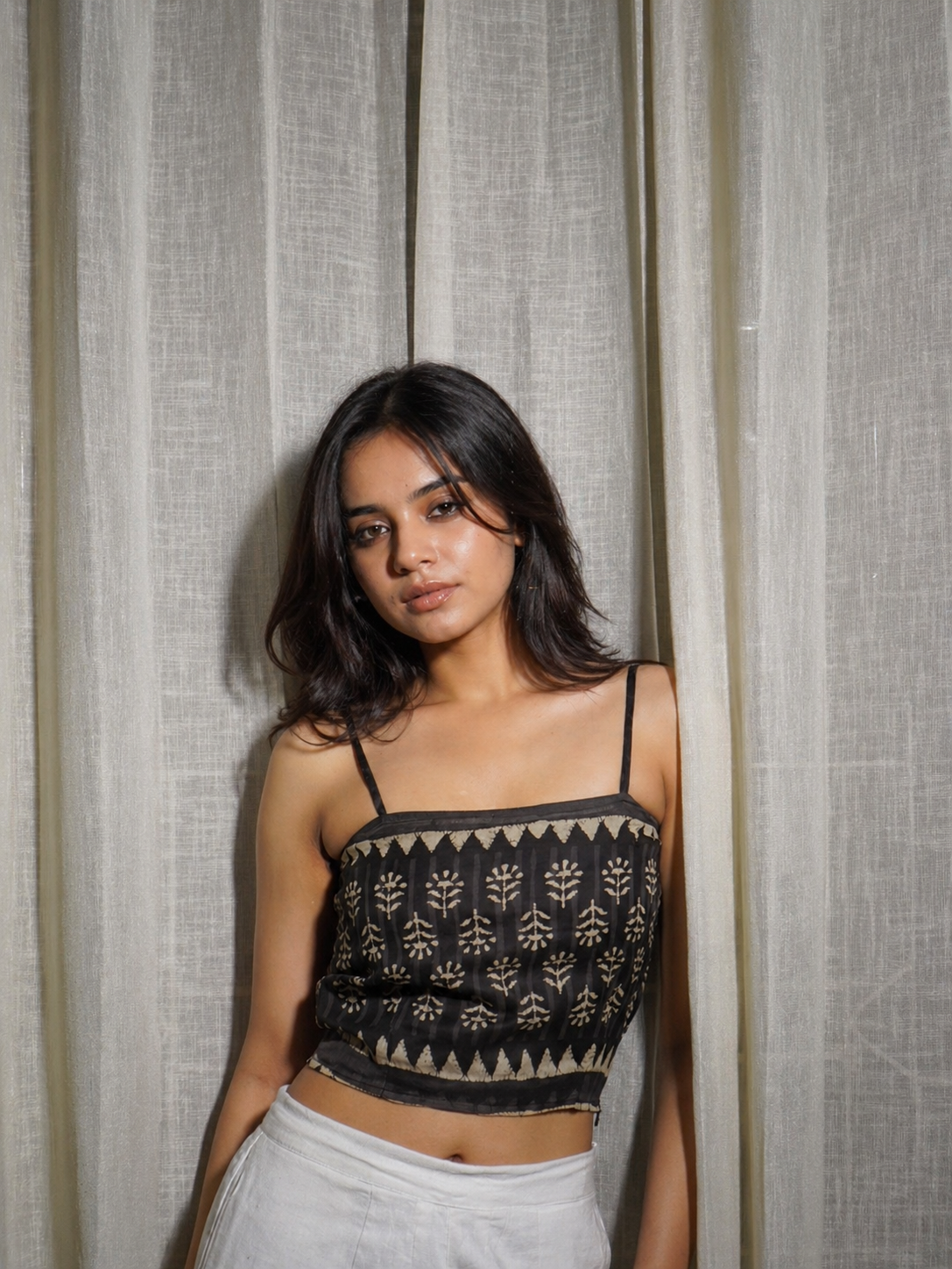 Shraavi top