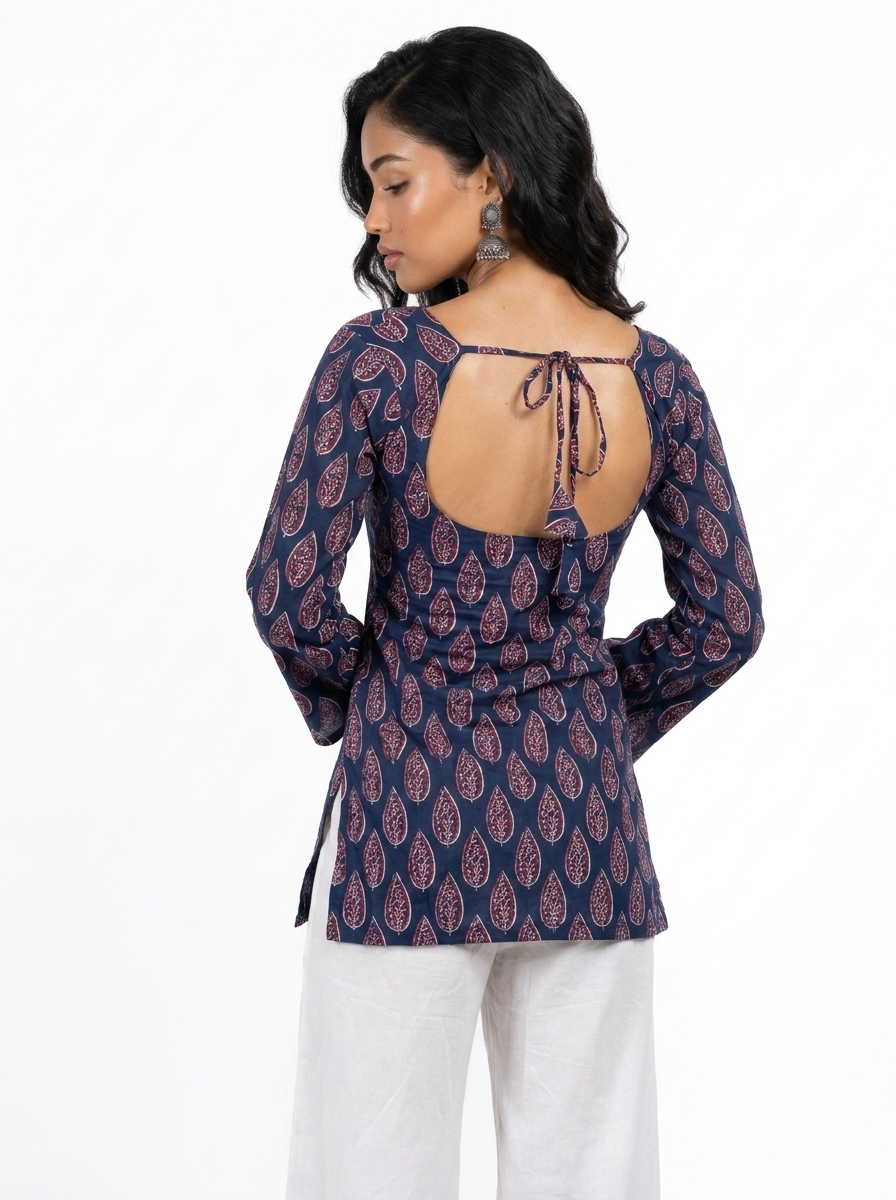Avira Deep Back Bell Sleeved Kurti