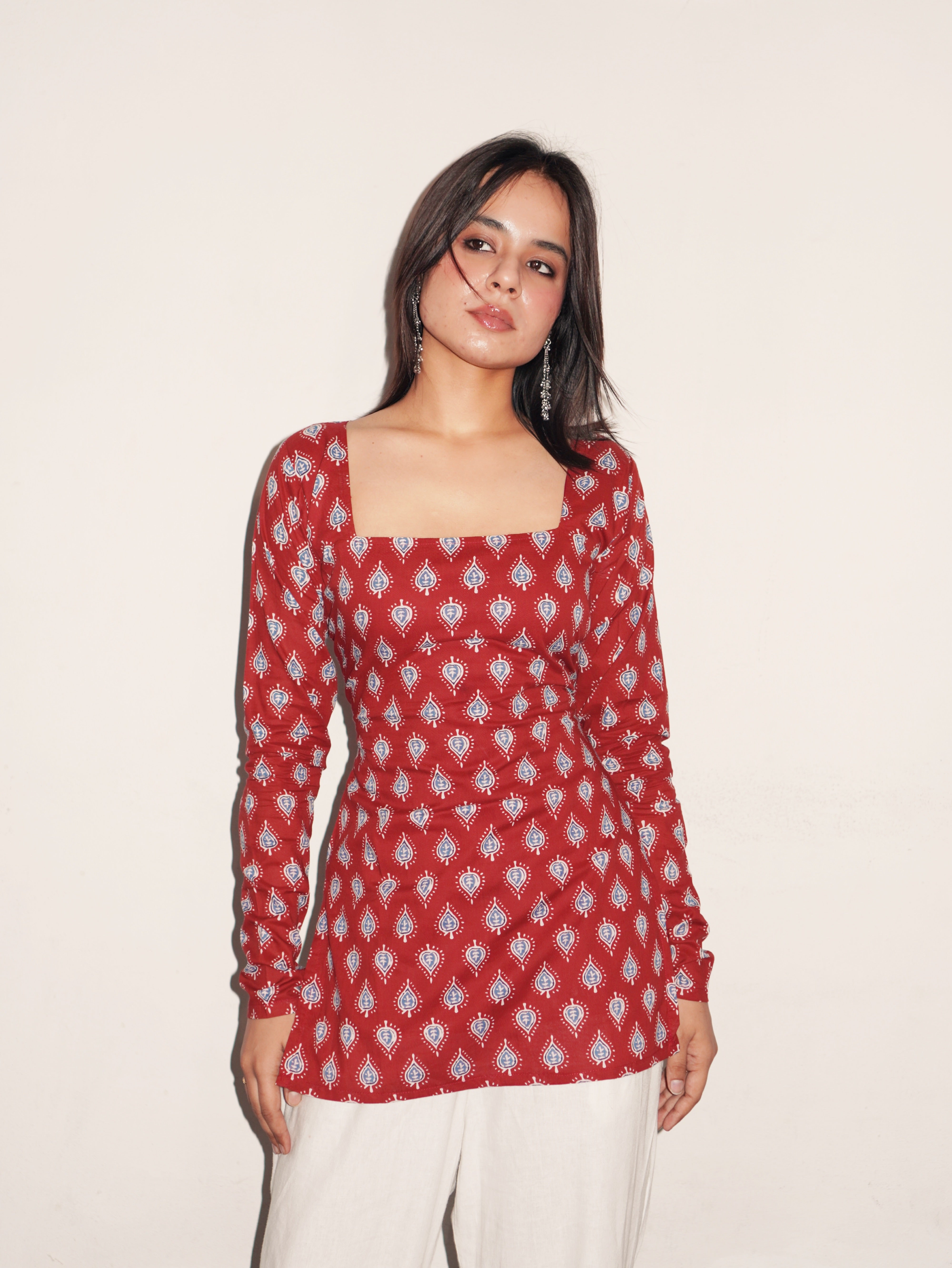 NAAZ FULL SLEEVED CORSET BACK KURTI