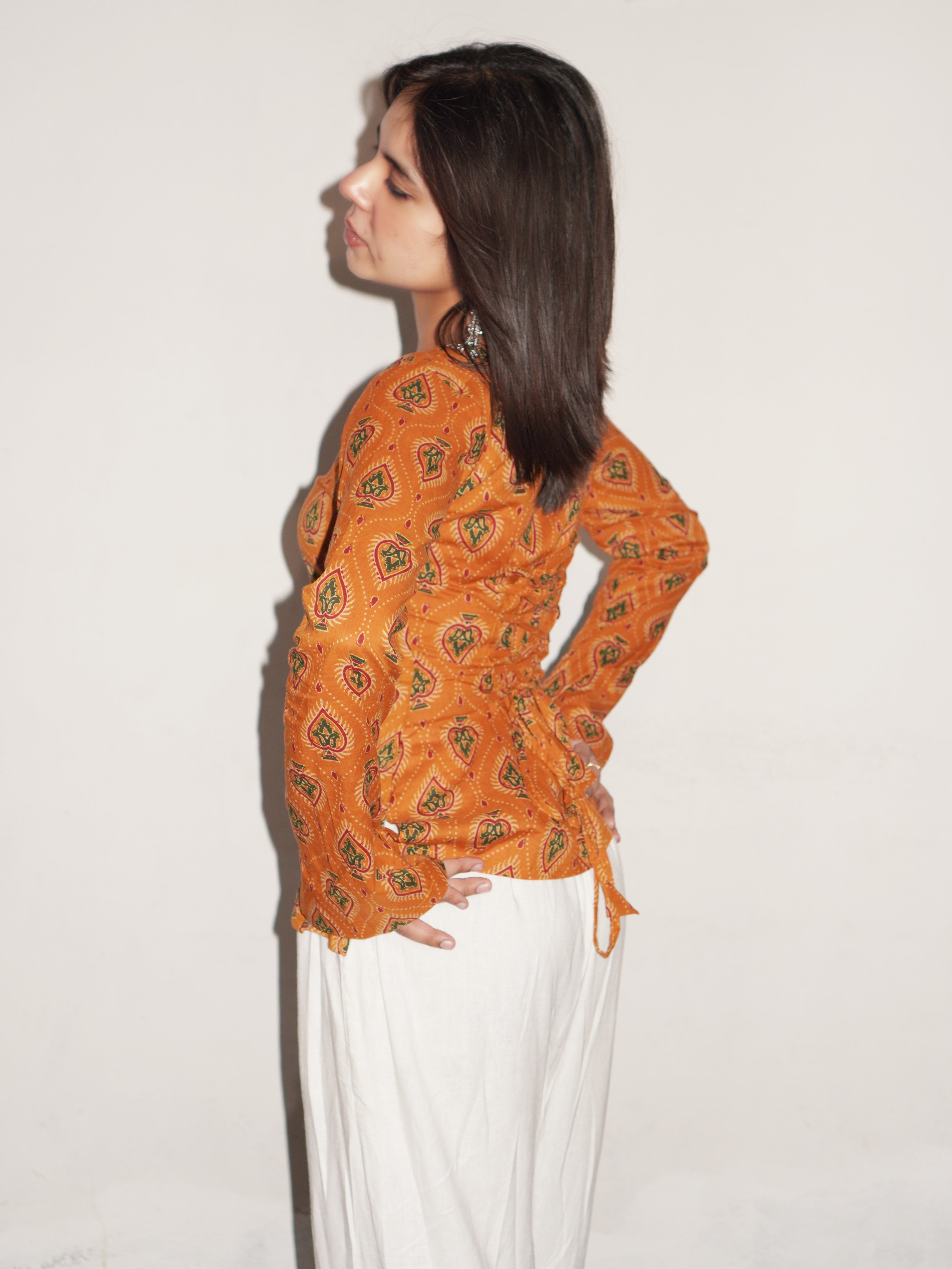 Kashni side bend corset back kurti