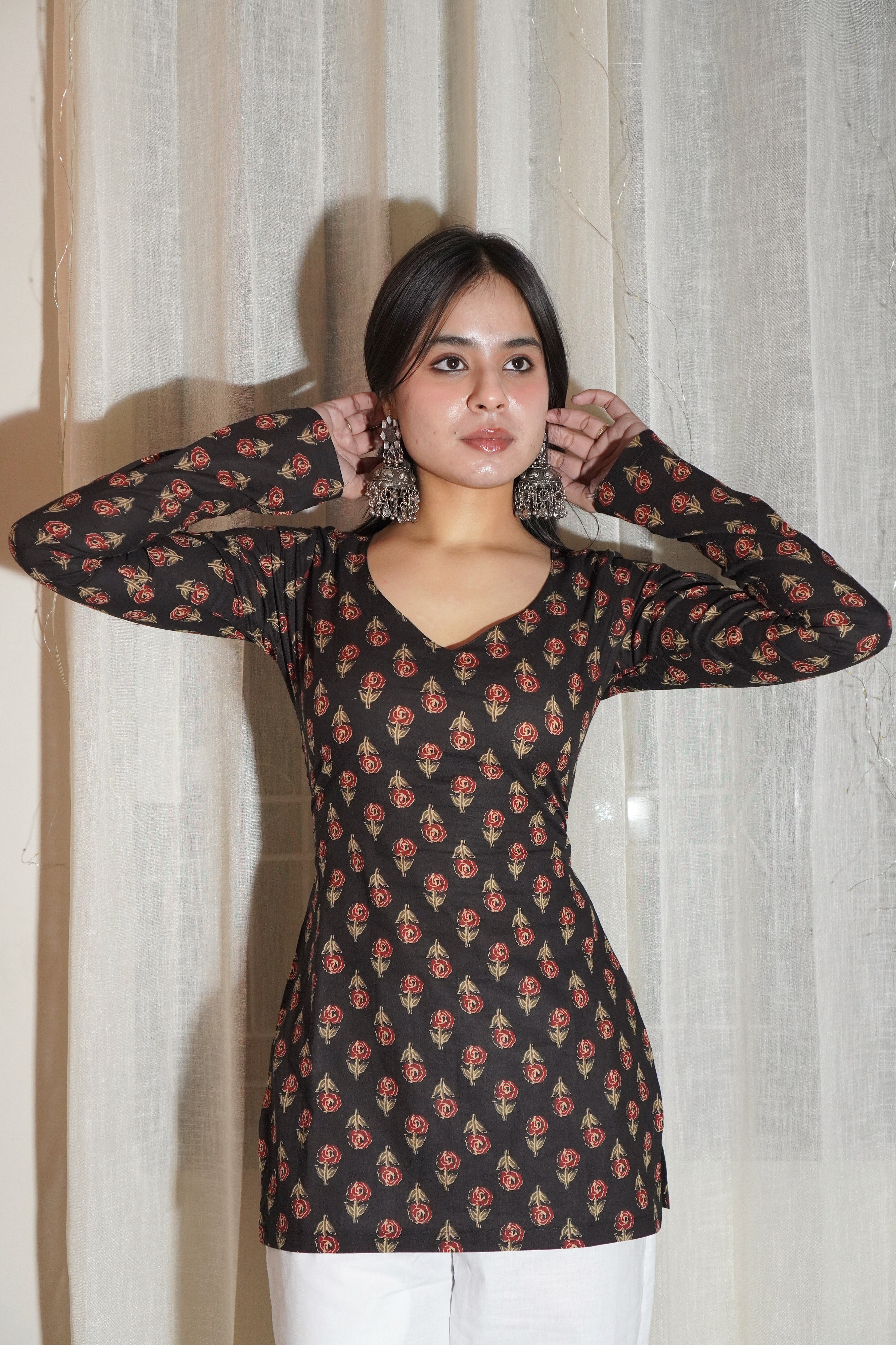 NANDNI FULL SLEEVE CORSET KURTI
