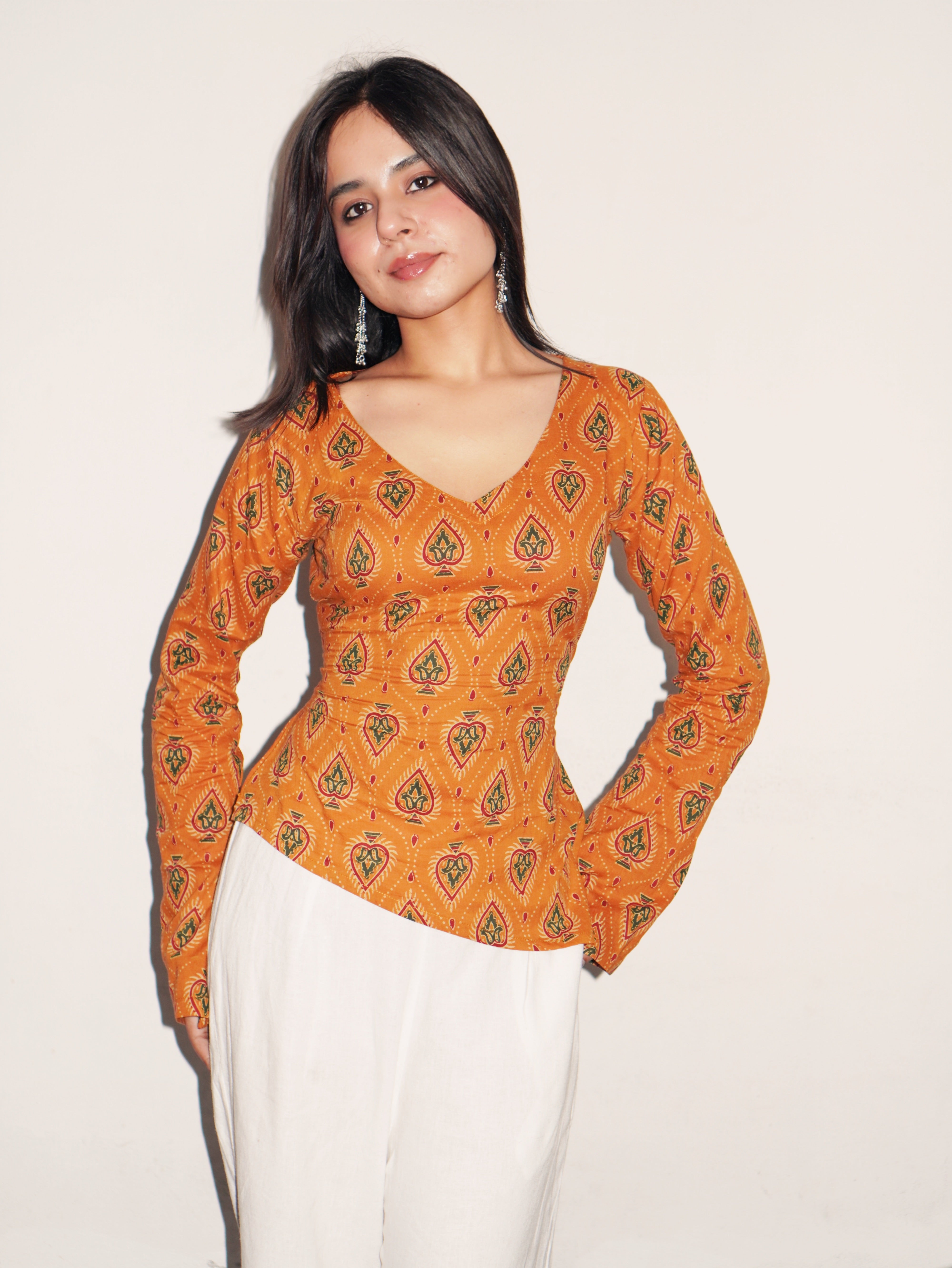 Kashni side bend corset back kurti