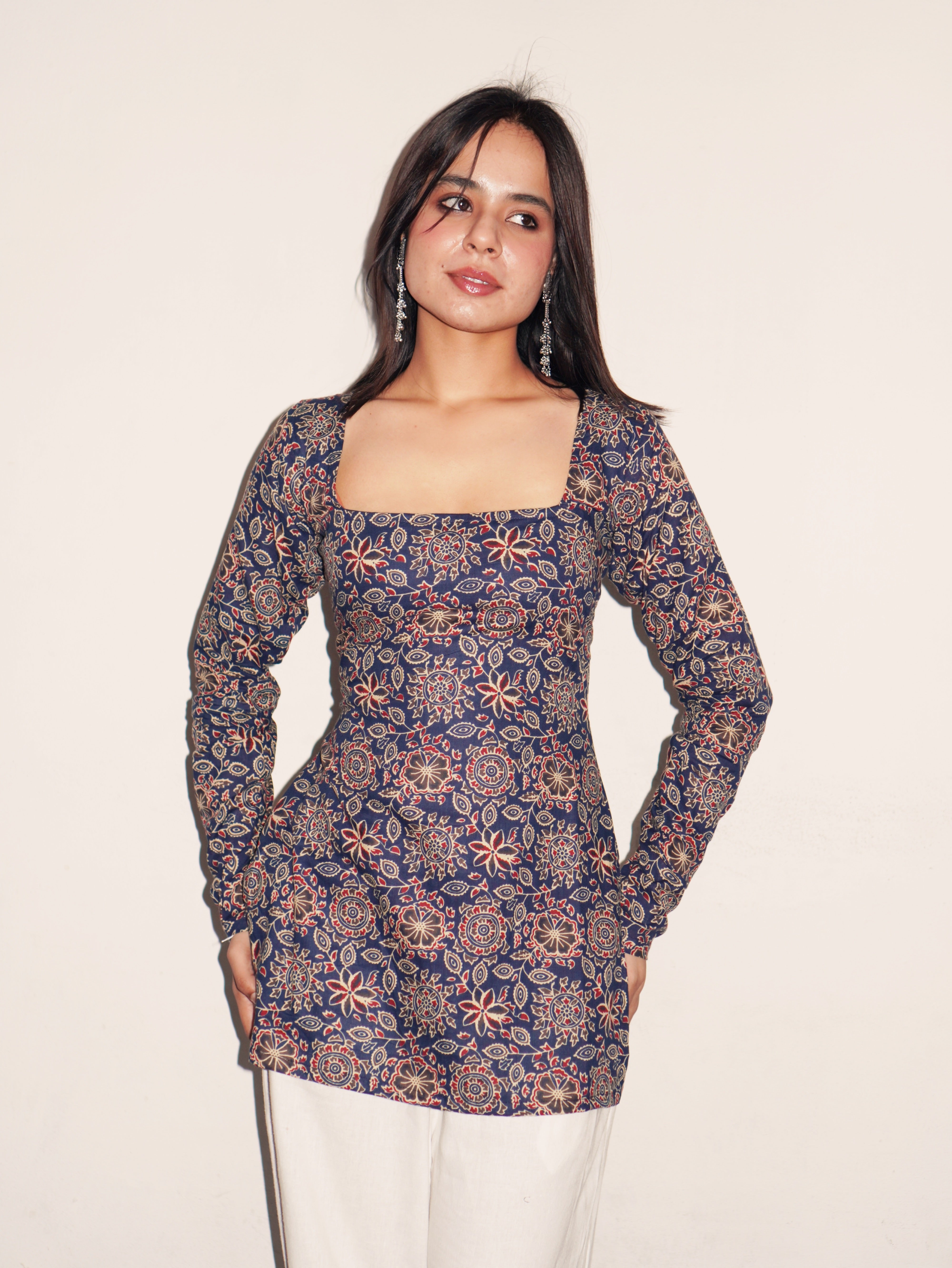 Mehvish Full Sleeved Corset Back Kurti