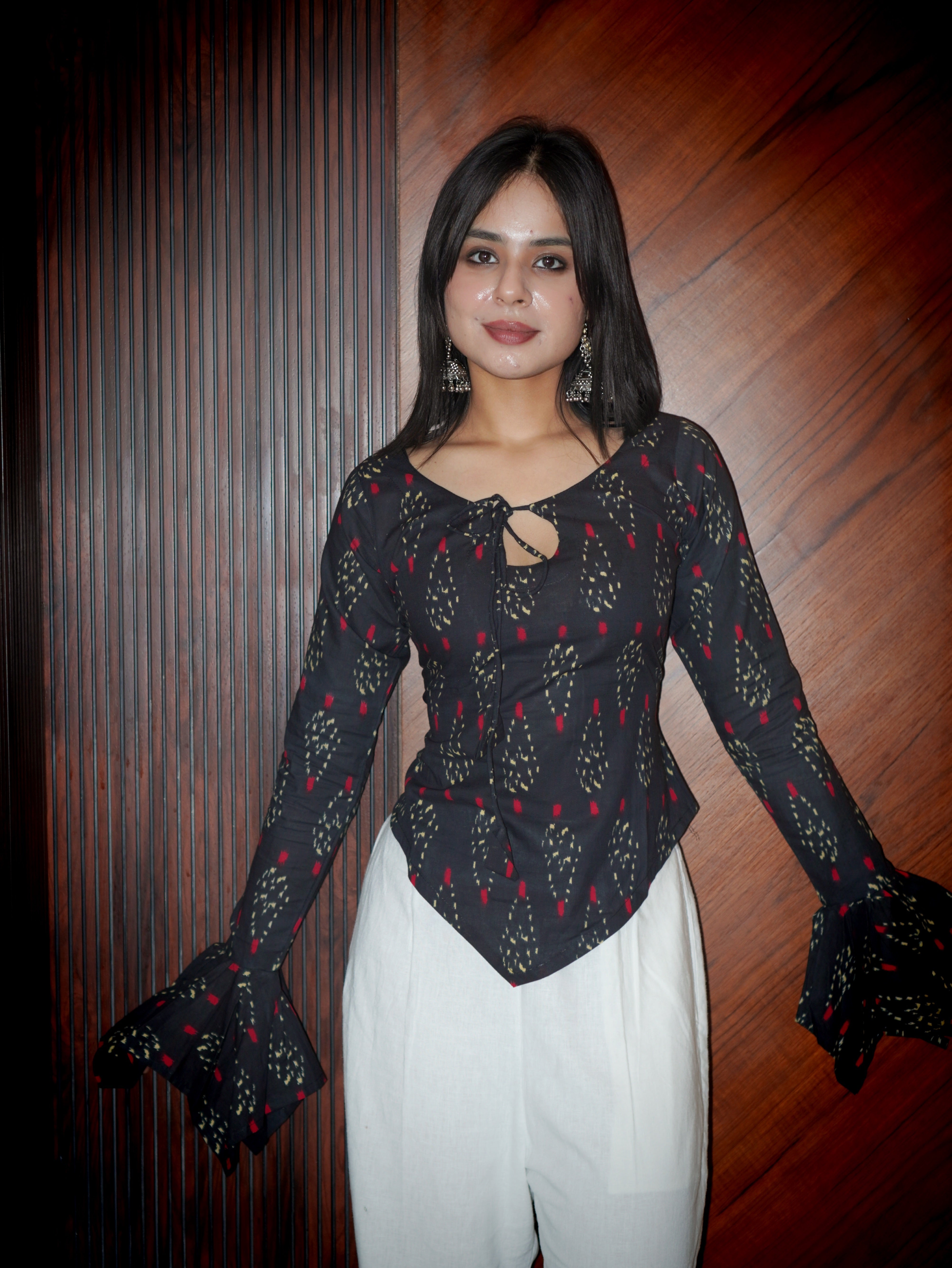 TEVAR RUFFLE SLEEVE CORSET TOP