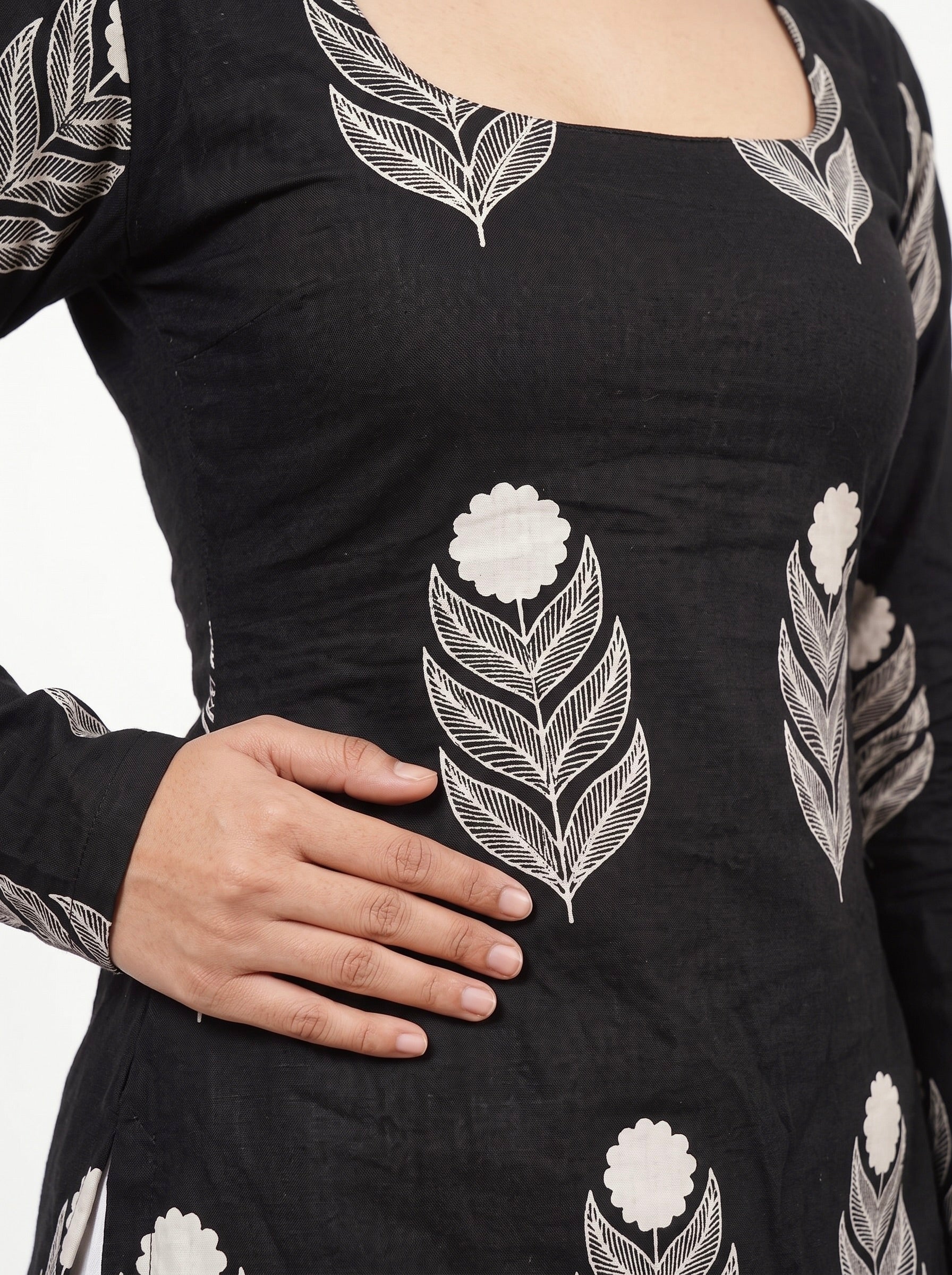 Vaanya Long Sleeve Corset Kurti