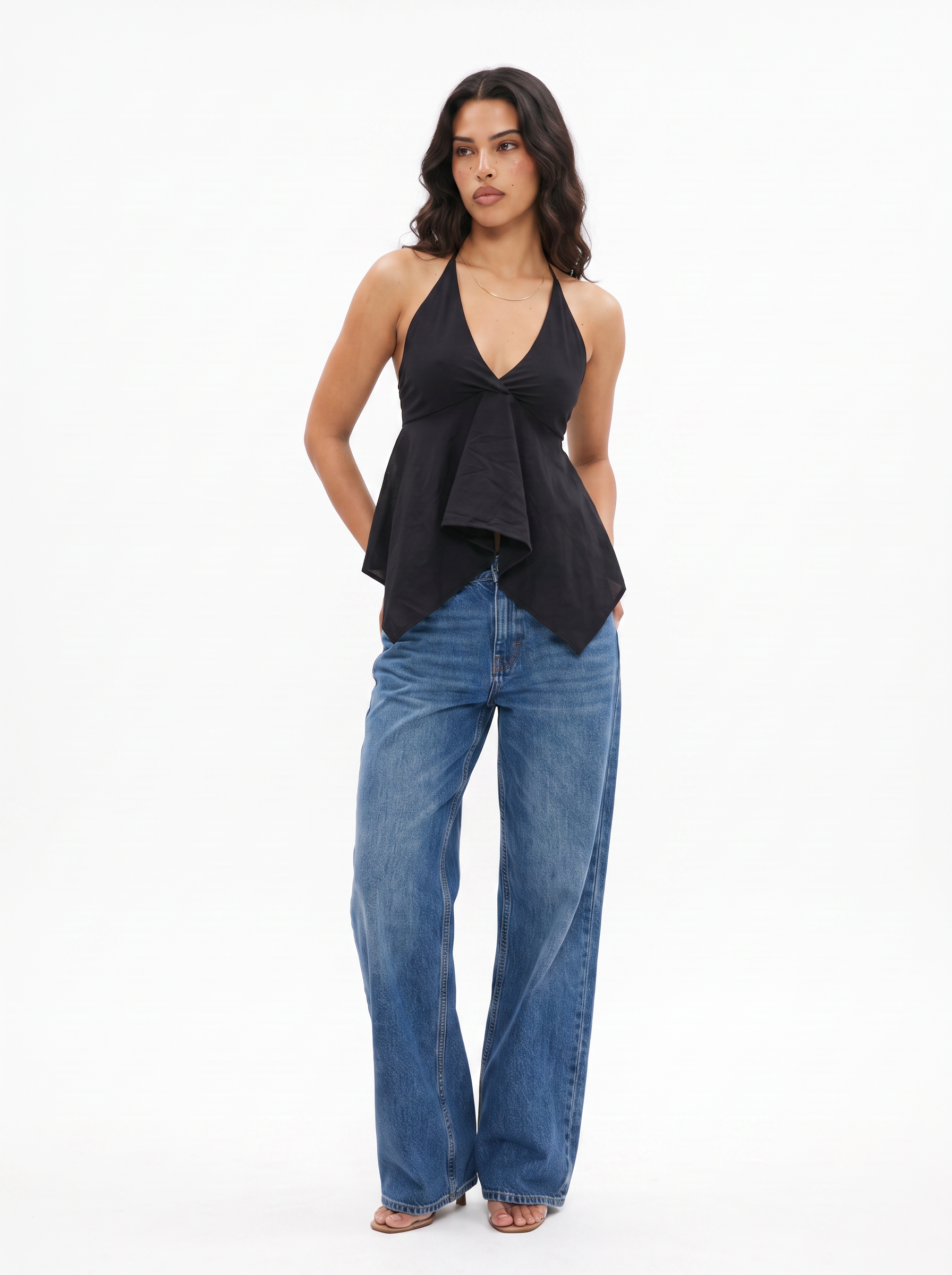 ZAYRA HALTER NECK TOP
