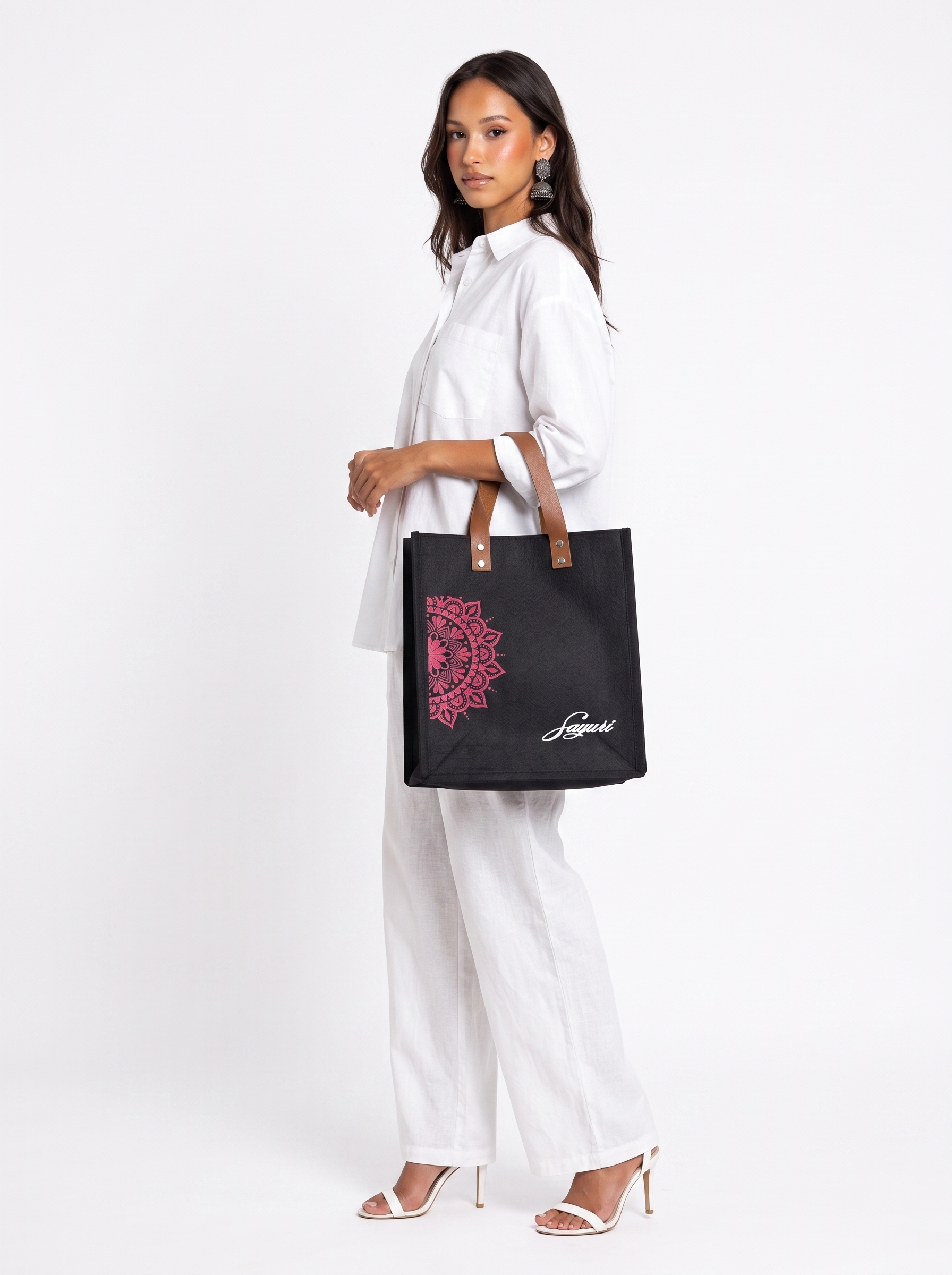 Black tote bag