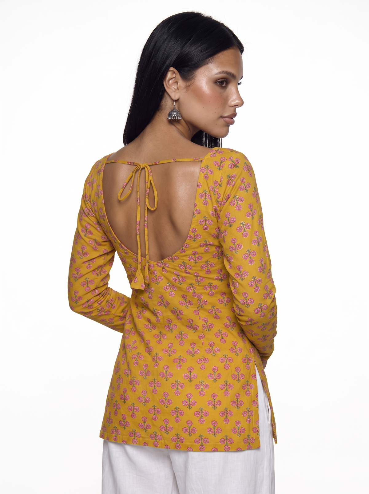 Hunar Deep Back Kurti