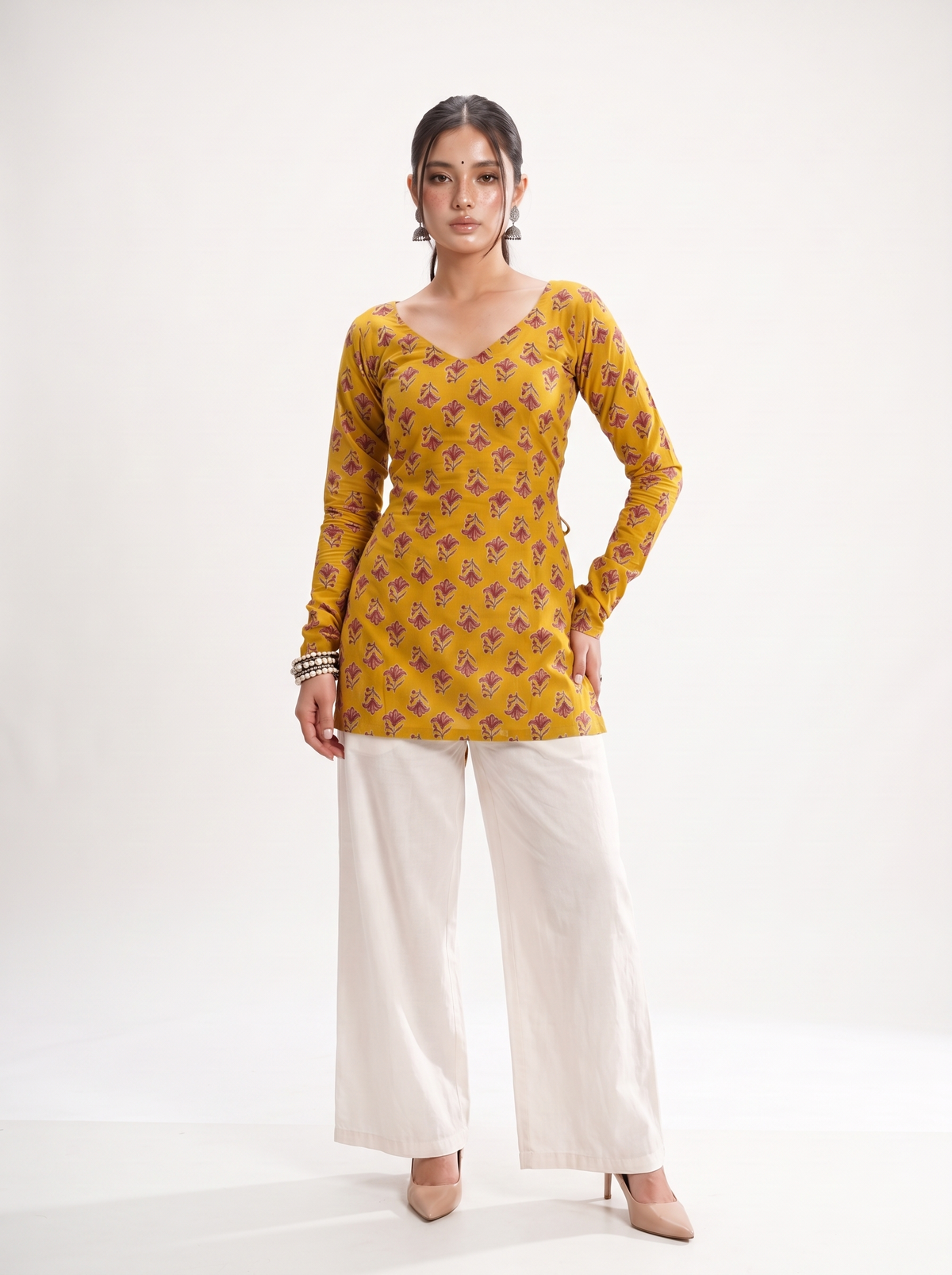 Vira Full Sleeved Corset Back Kurti